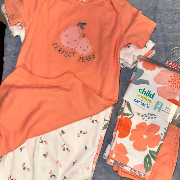 Bodysuit multipack with leggings from Carter’s - Picture 2 of 2